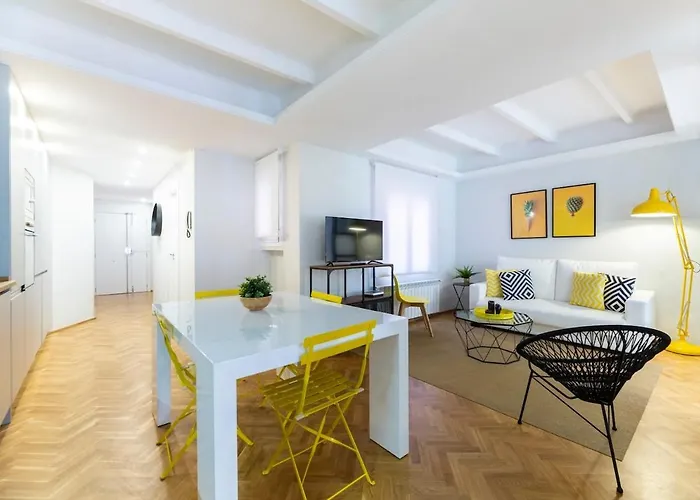 Apartamento Autentico Y Centrico